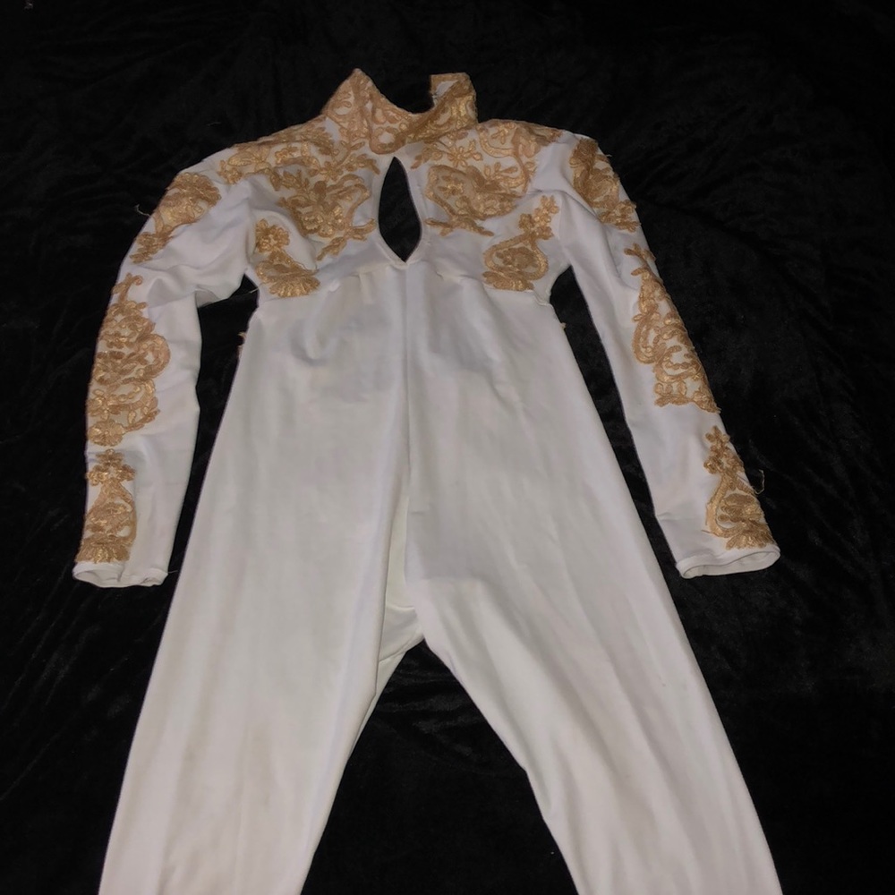 Custom jumpsuit - Picture 2 of 3